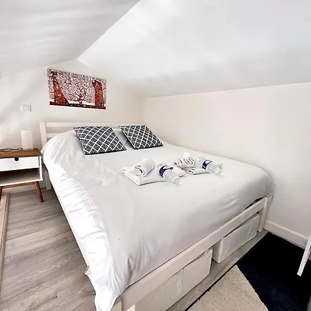 Le Pilier Un Cocon En Duplex Proche Centre Apartment *