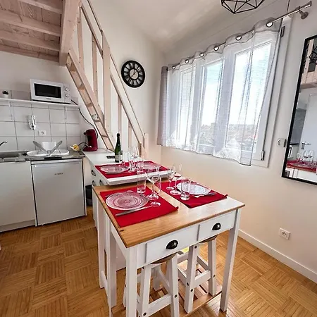 Le Pilier Un Cocon En Duplex Proche Centre ריימס