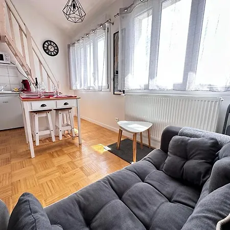 Le Pilier Un Cocon En Duplex Proche Centre Apartment